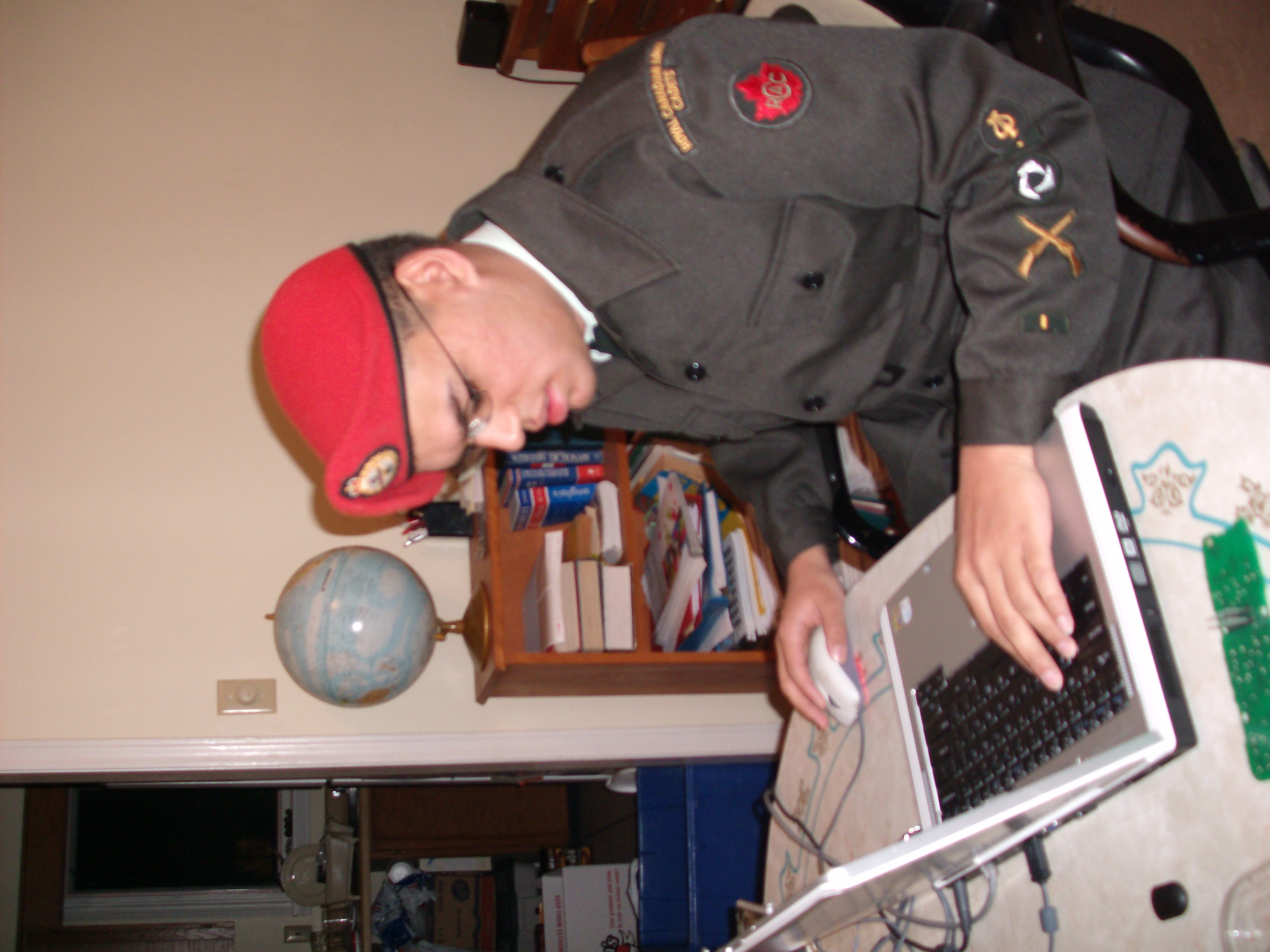 on the computer — arm 1